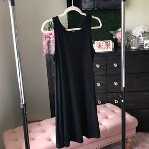 Black swing t shirt dress